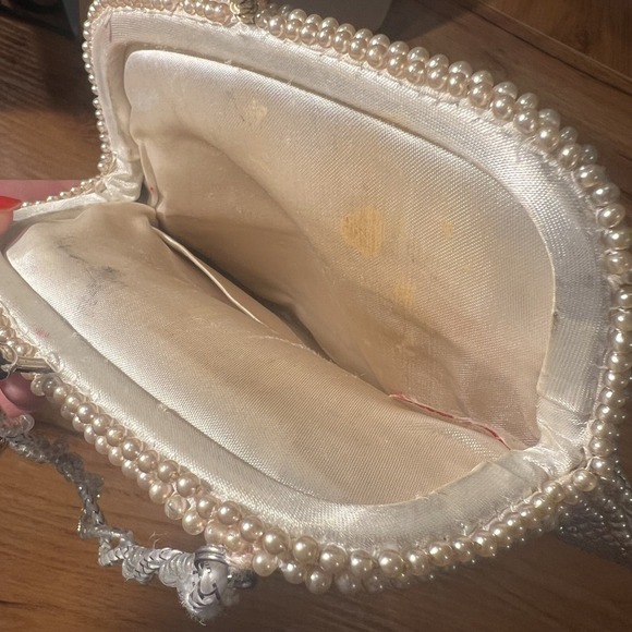 Vintage Cream Beaded Purse Off White Bridal Evening Handbag With Kisslock Clasp - Picture 7 of 7